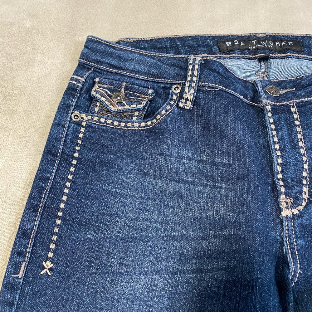 Salt Works Medium‎ Rise Crop Jeans - Picture 4 of 13
